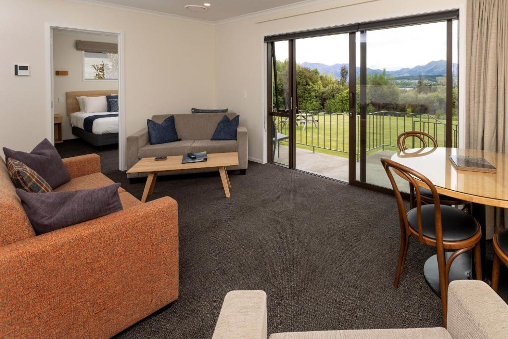 Area soggiorno di Wanaka Top 10 Holiday Park