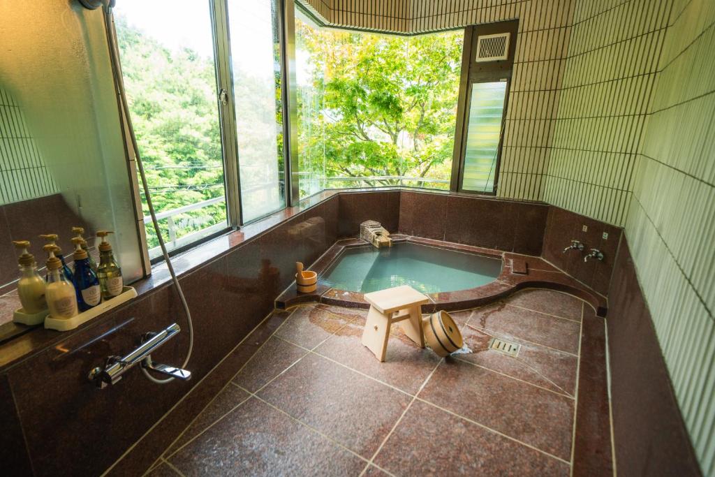 Vannituba majutusasutuses Villa Tombo Hakone