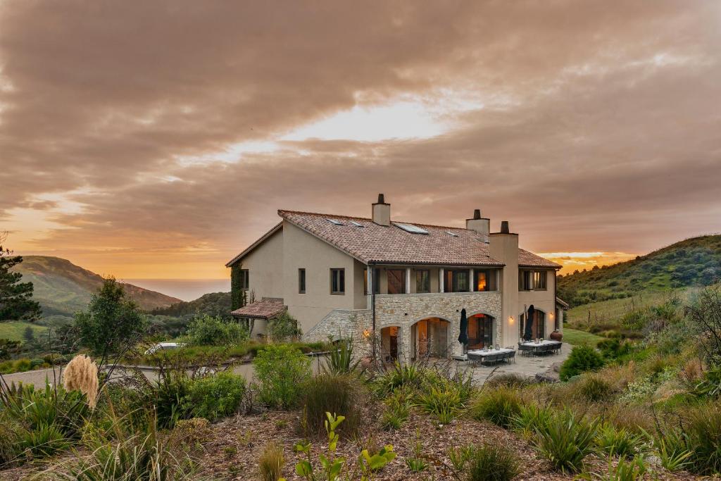 Muriwai Estate - Villa