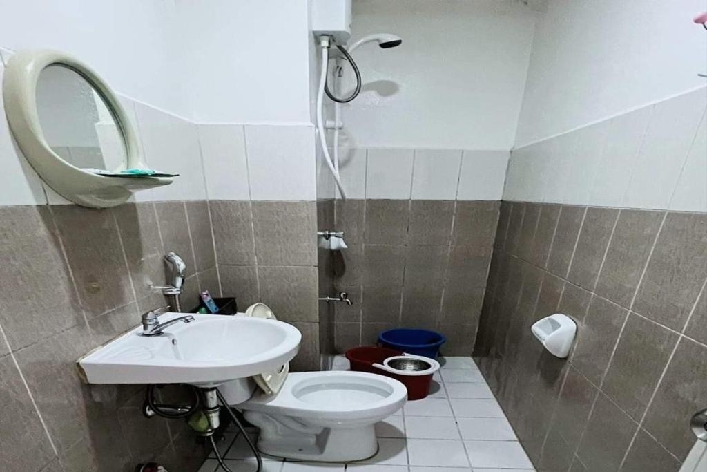 Krystal Claine Homestay-BURNHAM HILL - Casa De Dos Dormitorios