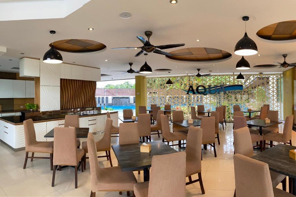 Restaurace v ubytování Aqua Resort SHA Plus