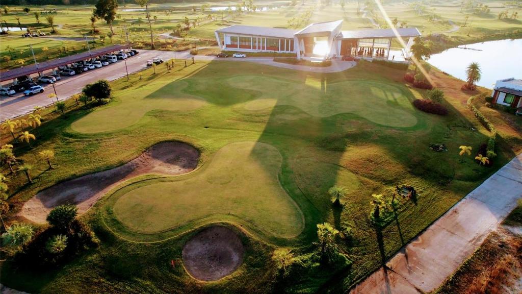 Royal Creek Golf Club And Resort - Resim 8