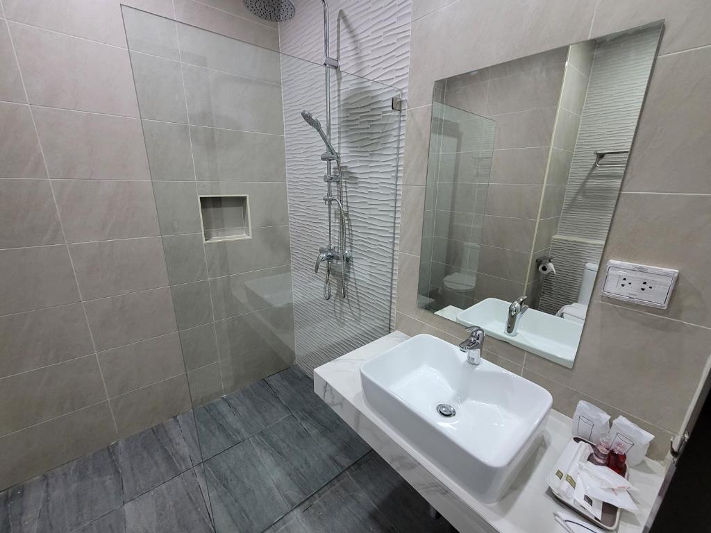 Royal Creek Golf Club And Resort - Resim 13