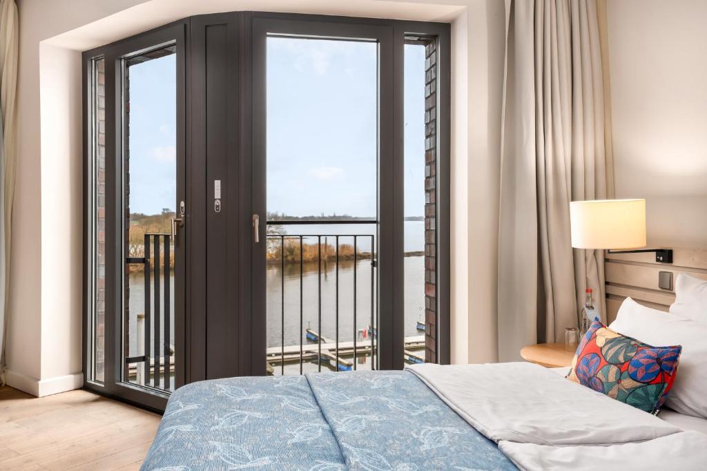 Zollenspieker Fährhaus - Studio With River View