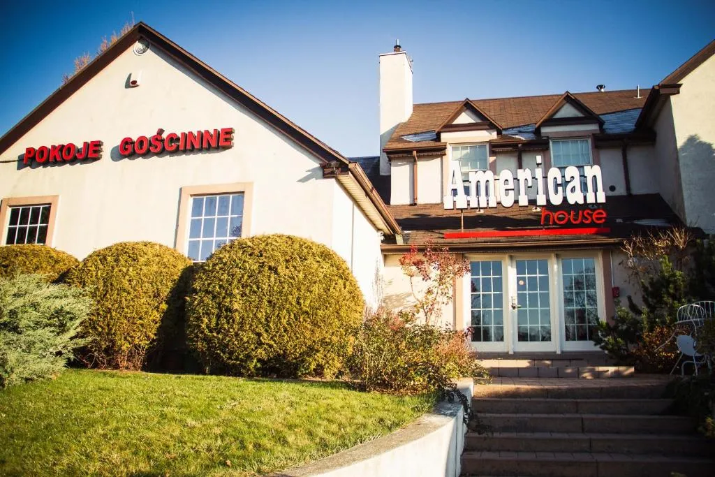 American House Pu?awska, Varșovia, Polonia