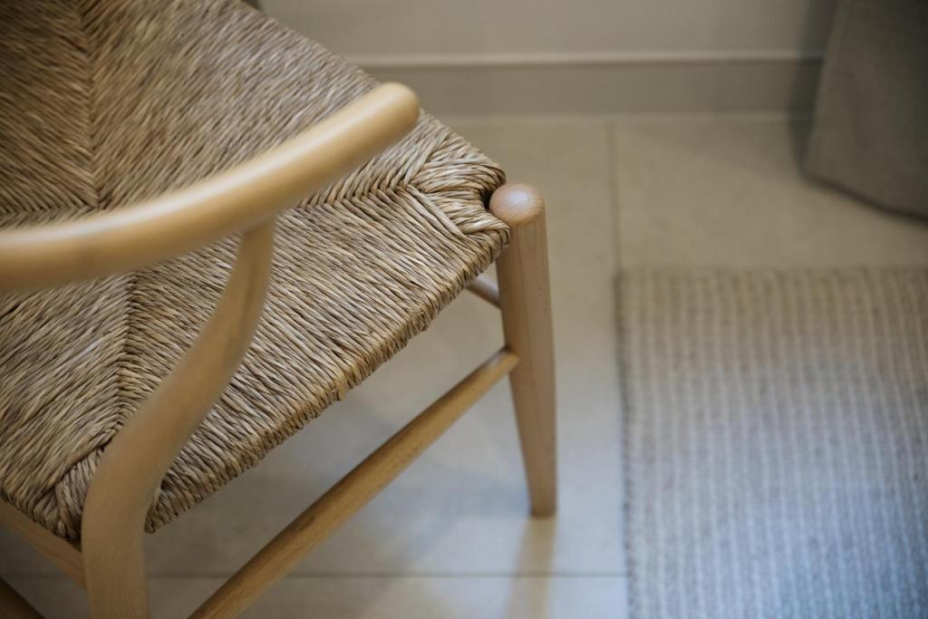 Posezení v ubytování Modern 2BR Apartment with Outside Furniture - Close to Sliema, Saint Julians & Valletta
