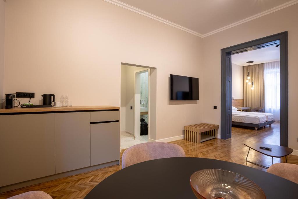 Bloom Downtown Suites - Resim 38