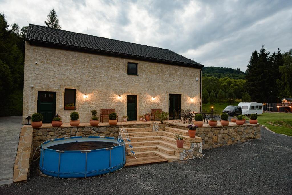 Budova, kde se apartmán nachází