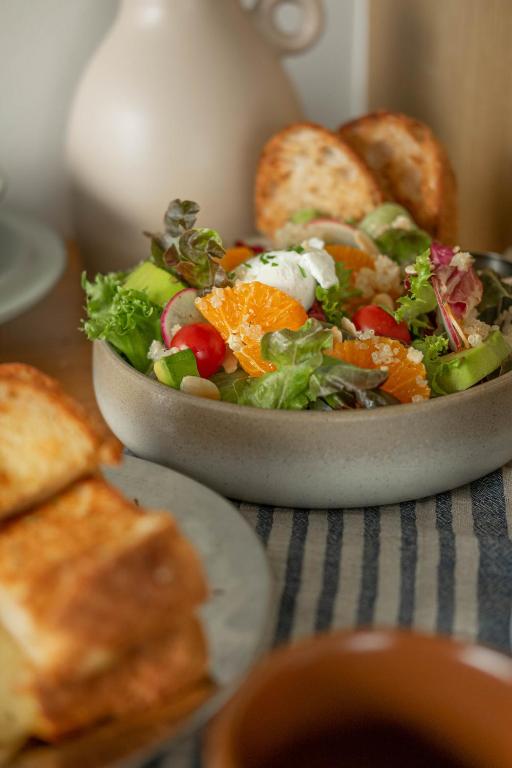 The Earth Hotel - Resim 44