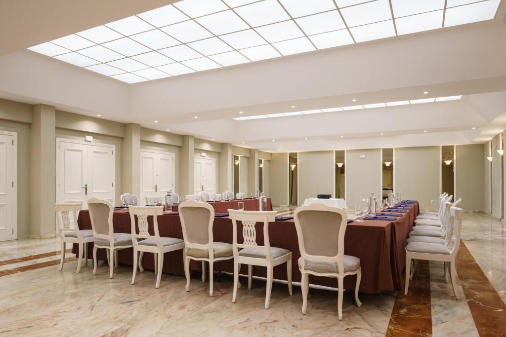 Crisol Jardines de Córdoba - Resim 43