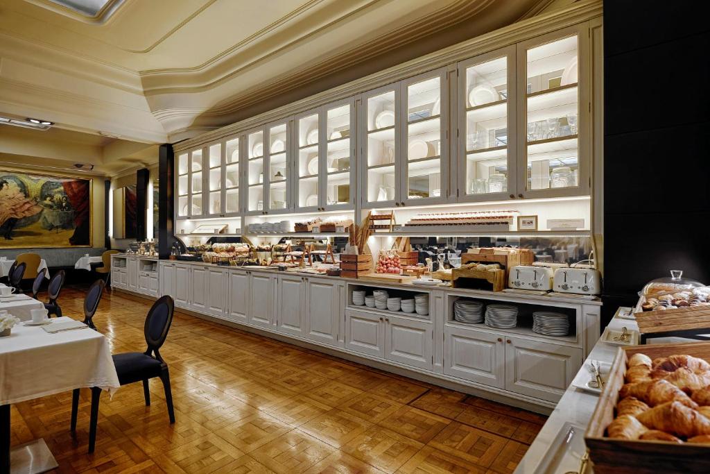 El Avenida Palace - Resim 16