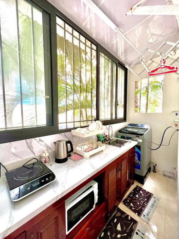 Azalea Apartment - 4