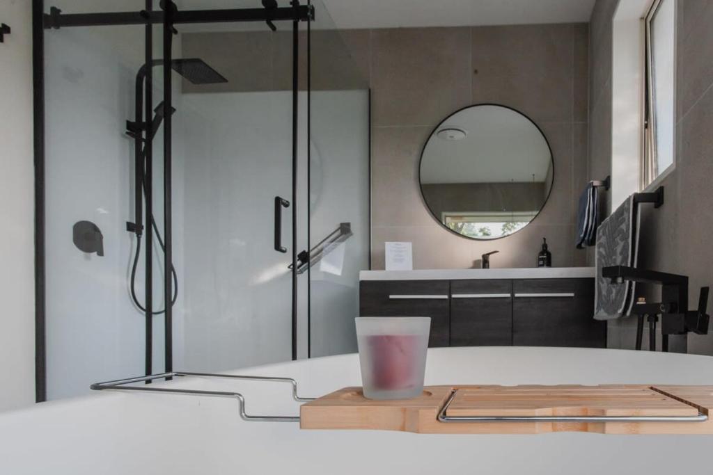 Hidden Gem of Christchurch - Sleeps 13 - Resim 31