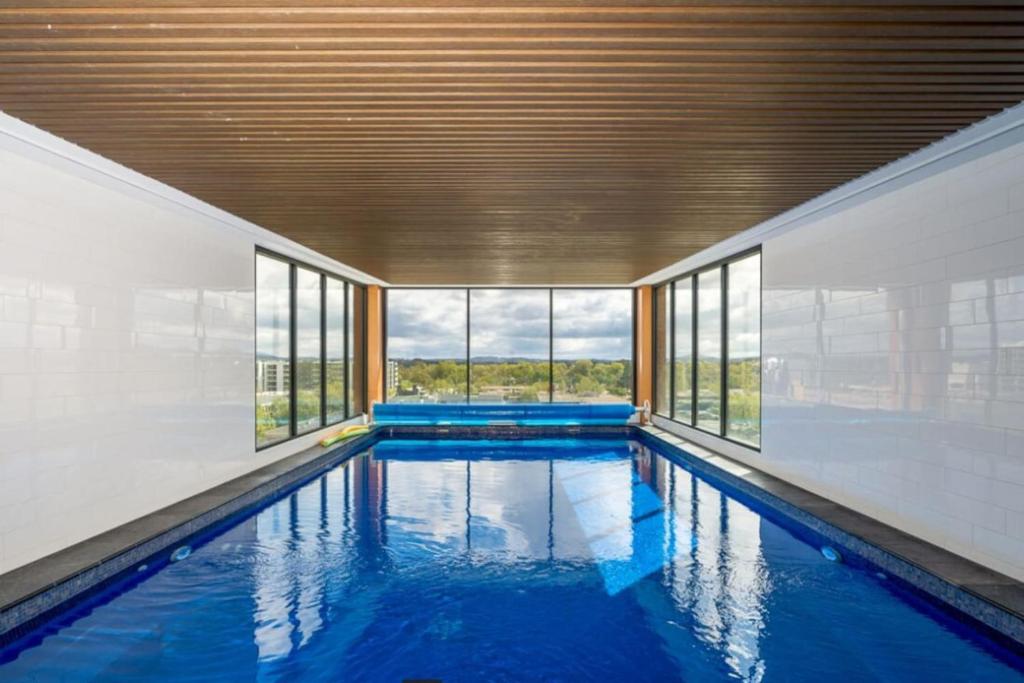 Gallery image of Modern Apt with Pool, Gym and BBQ Access - Hosted by Canstay in Canberra