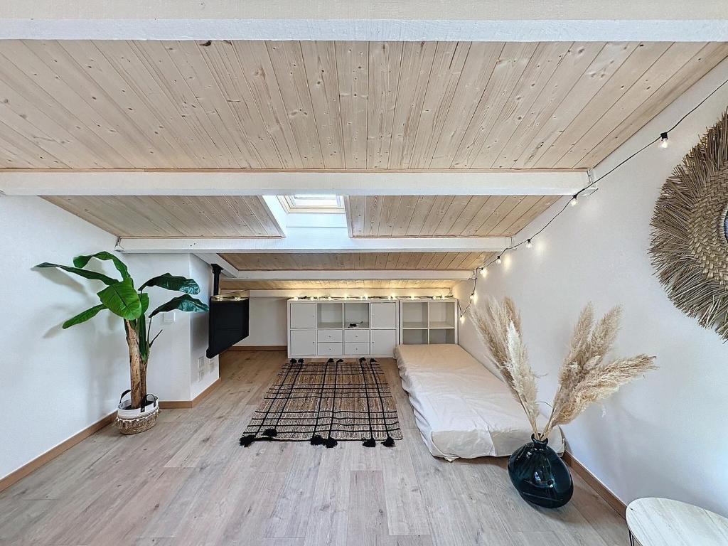 Posezení v ubytování Appartement vue mer sur Port de Leucate Climatisé, Parking gratuit, Linges et Serviettes inclus