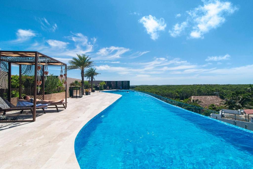 Menesse Tulum 2