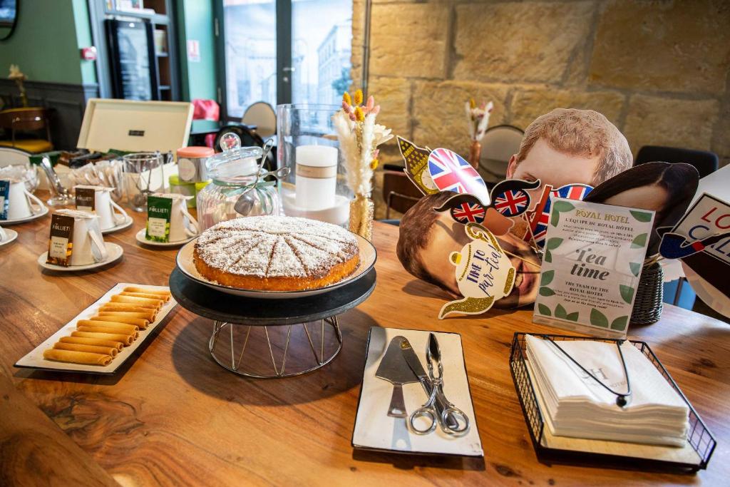 Hôtel Royal - Resim 12