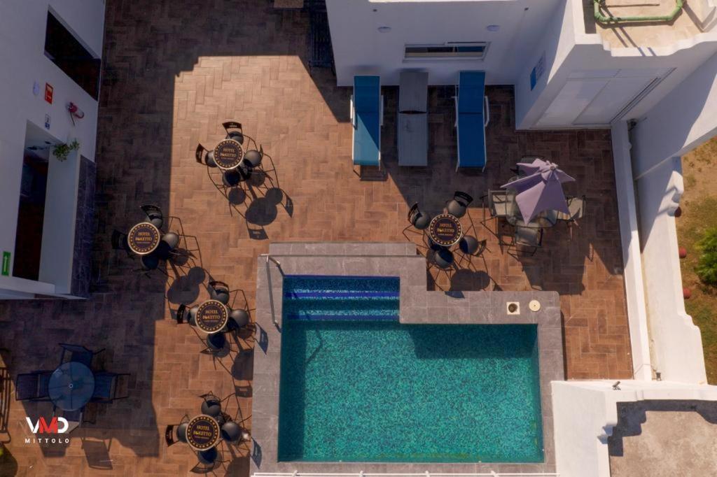 Bazén v ubytování Hotel Boketto nebo v jeho okolí
