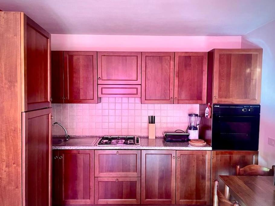 Kuchyň nebo kuchyňský kout v ubytování Villetta Gaia