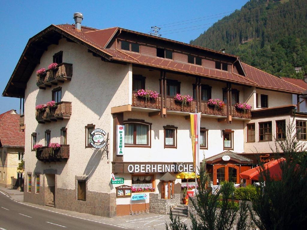 Gallery image of Gästehaus Oberheinricher in Steinfeld