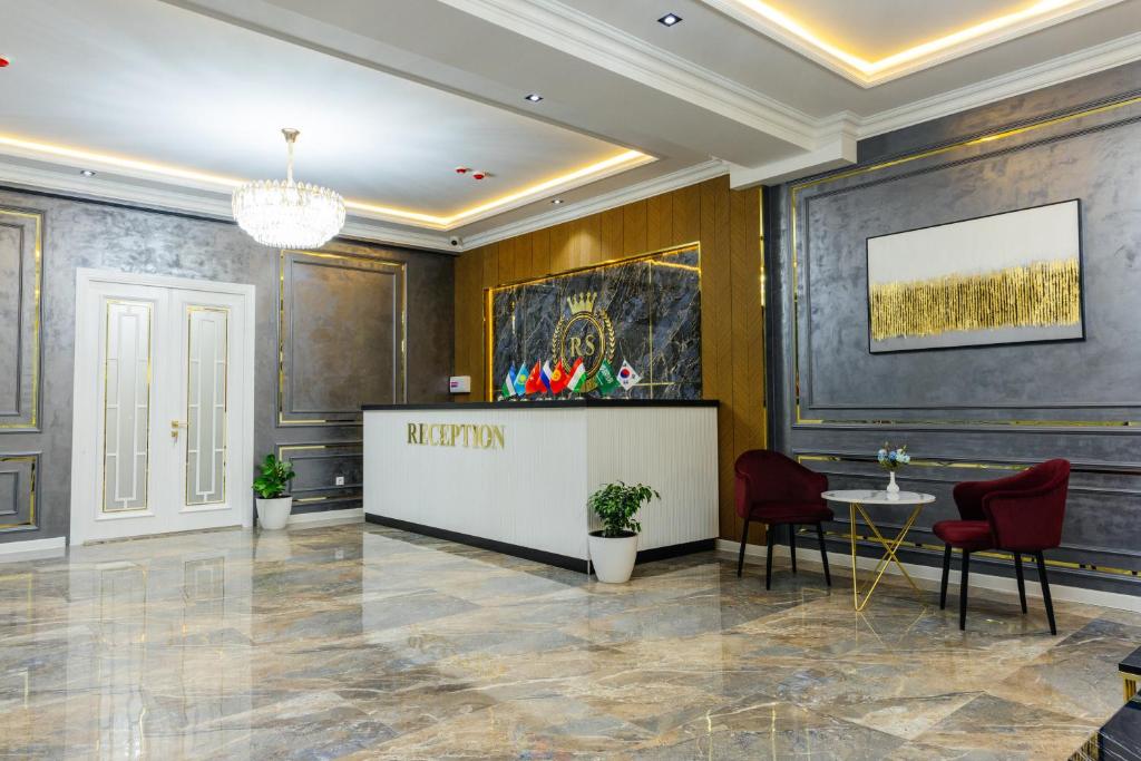 تصویر اتاق‌های Royal Sebzor Hotel - تصویر ۲