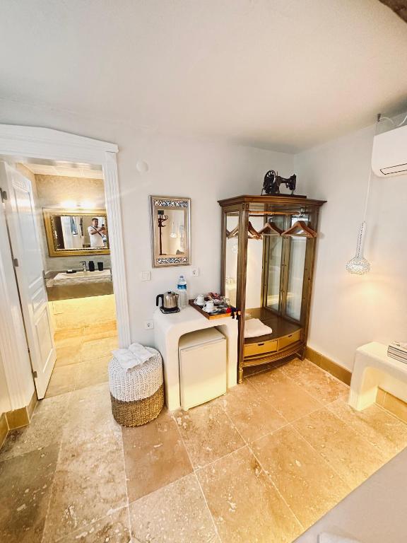 Lemon Villa Hotel - 6