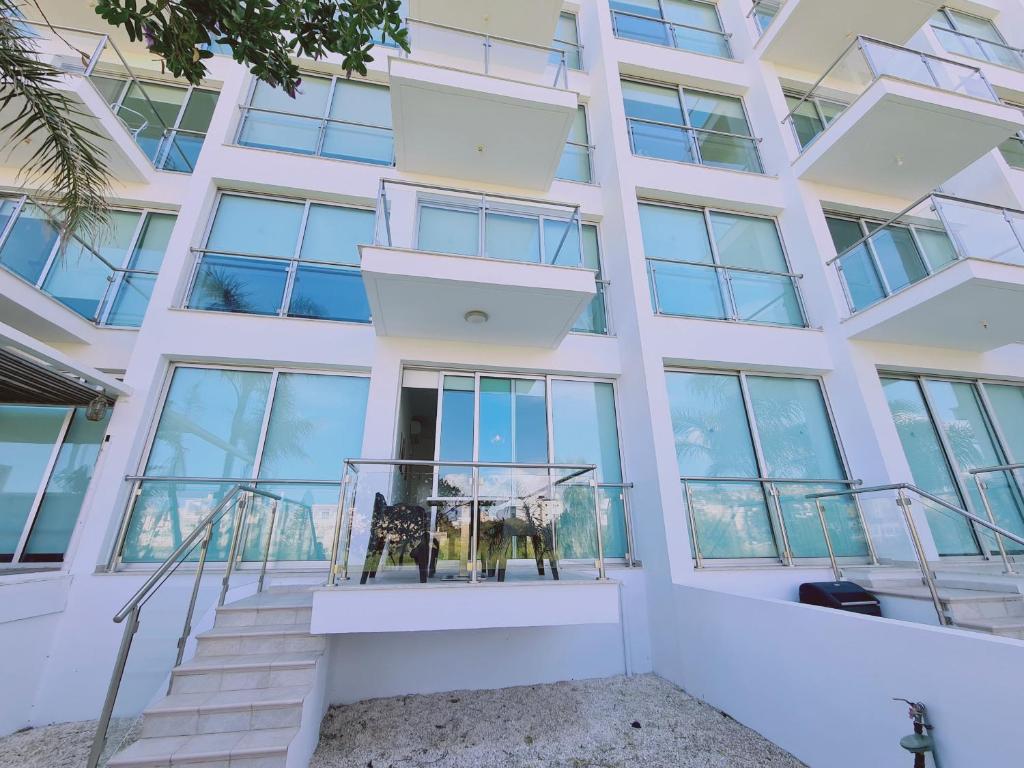 Coralli Privileges Apt