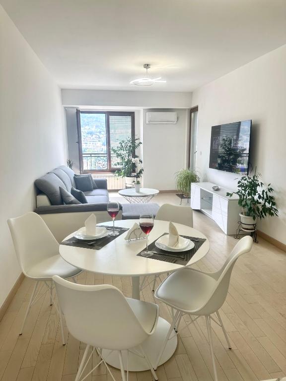 Et tv og/eller underholdning på Skyline Oasis