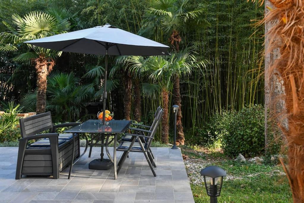Lovely apartment in the park near the beach