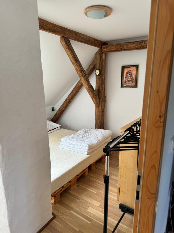 Postel nebo postele na pokoji v ubytování Chalupa u Otavy Horní Poříčí