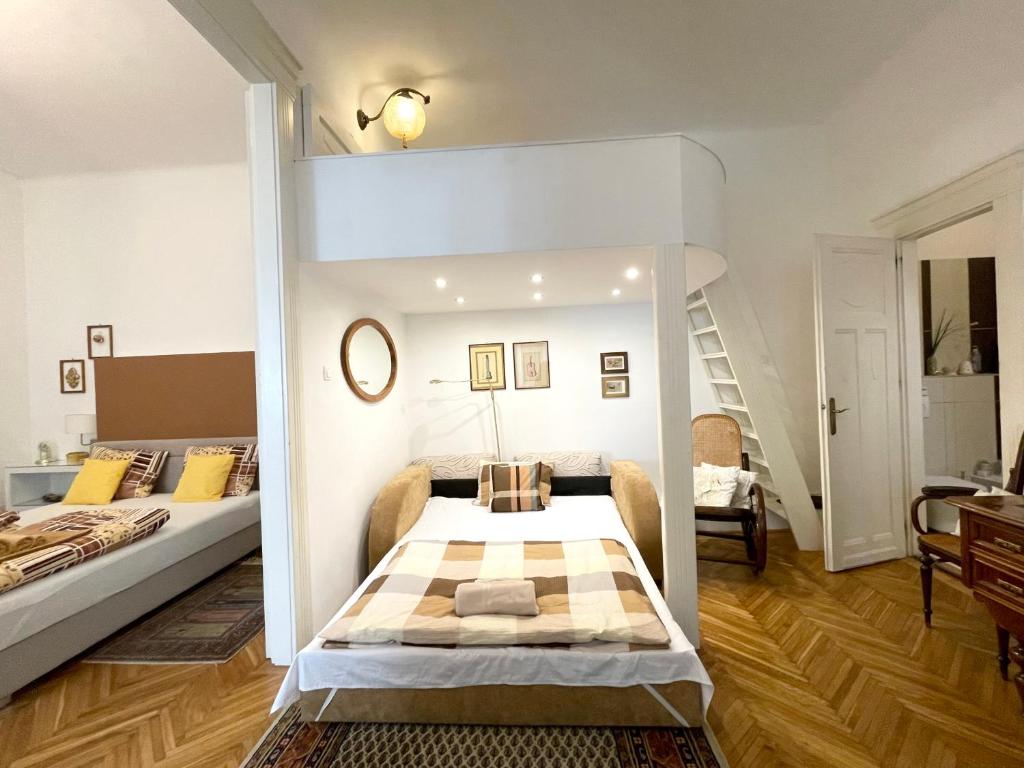 Gold Pearl Apartment 2 rooms at St Stephen' s Basilica 1051 Budapest, Október 6. u. 15. kép - 1