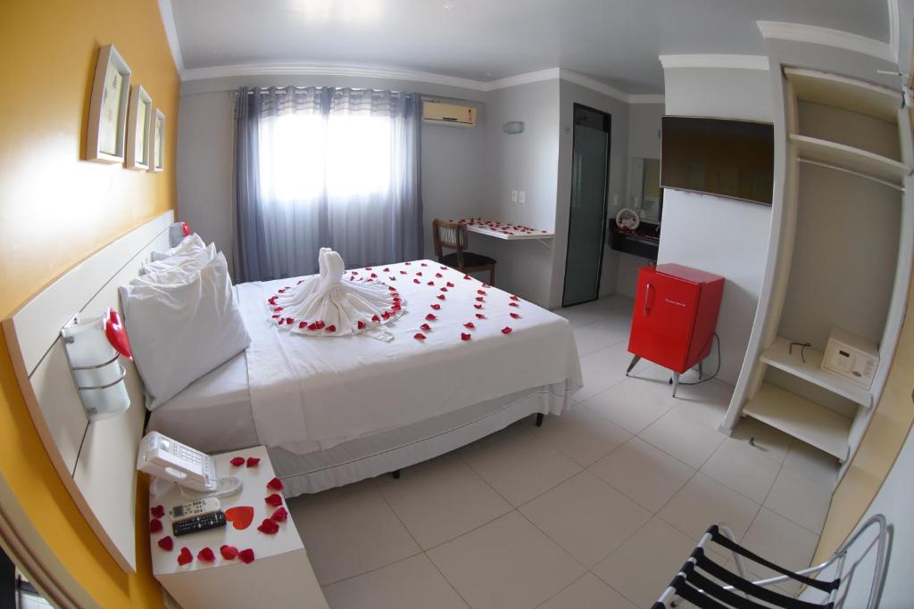 Postel nebo postele na pokoji v ubytování Veleiros Mar Hotel