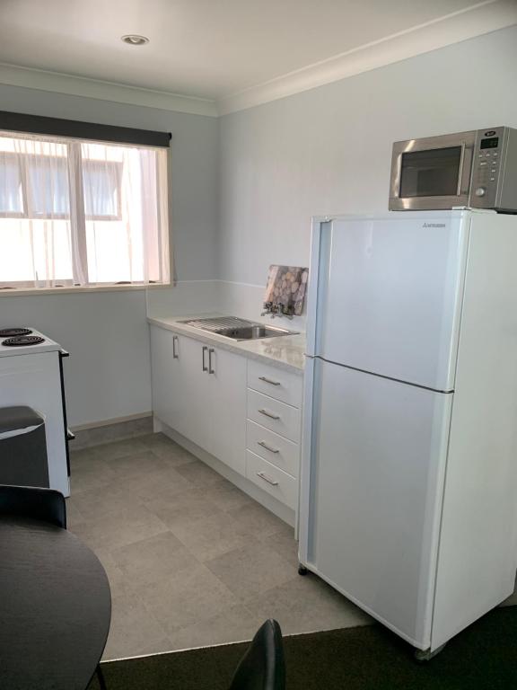 Cucina o angolo cottura di Accommodation Gateway Motel