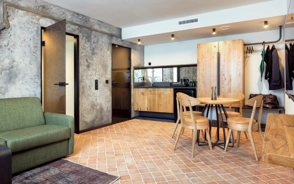 Nomadic Urban Premium Suites - Resim 17