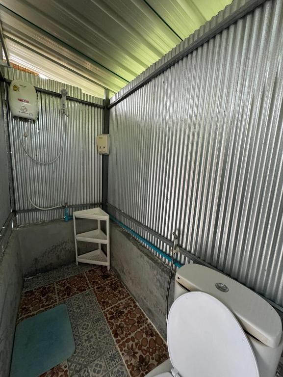 Koupelna v ubytování Samui Camping Farm