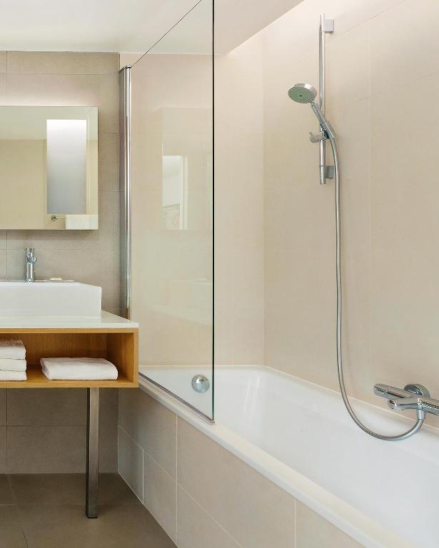 Courtyard by Marriott Montpellier - Resim 6