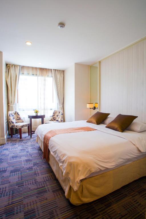 Aphrodite Inn Bangkok - Resim 23