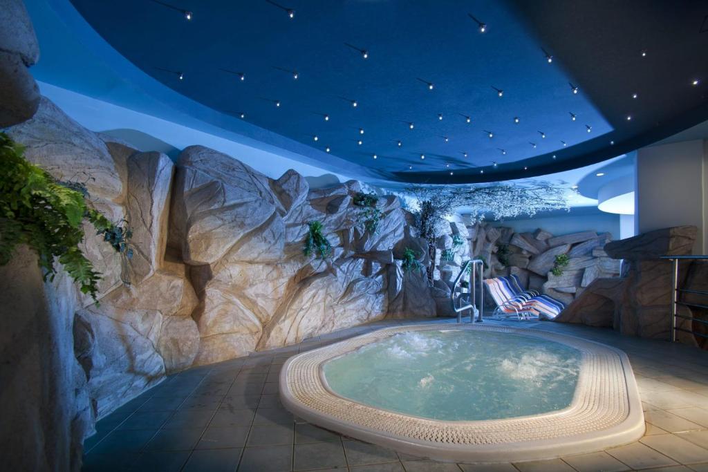 Fotografie z fotogalerie ubytování Lux Chalet - Sauna and Hot Tub v destinaci Topolšica