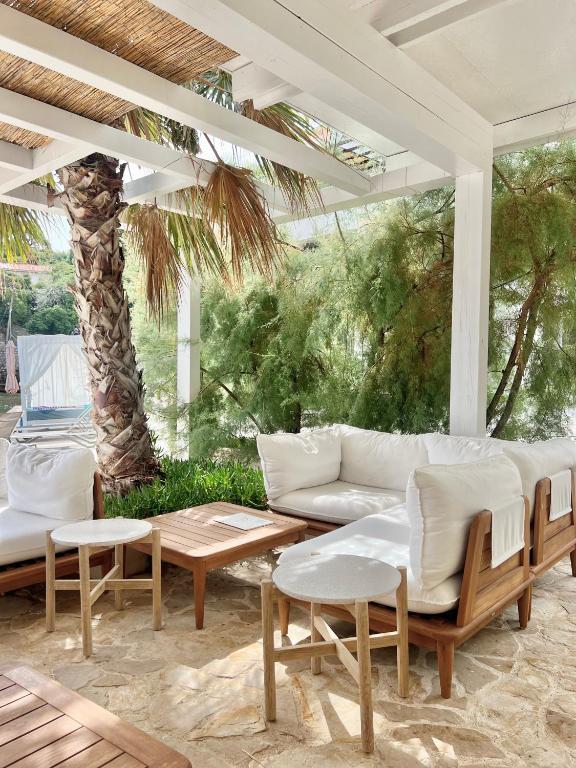 Posezení v ubytování Kalamota Beach House