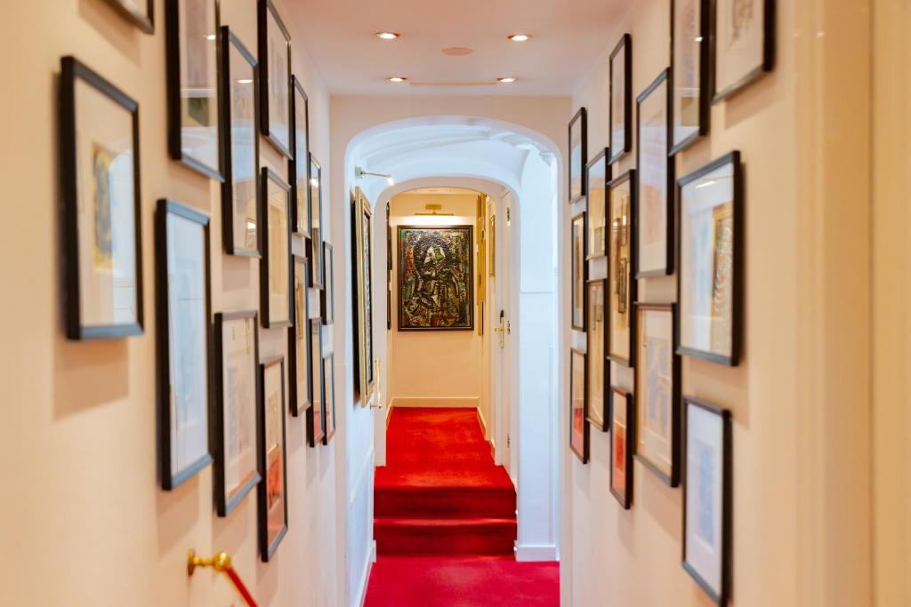 Hotels in Amsterdam