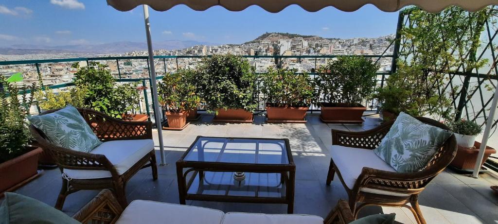 En balkon eller terrasse på Taratsaki