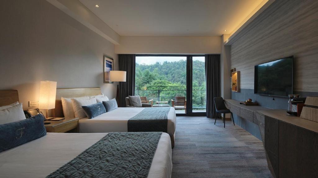 Fleur de Chine Hotel - Klassische Familien Bergansicht