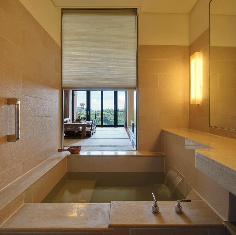 Fleur de Chine Hotel - Klassische Japanische Stil Bergansicht
