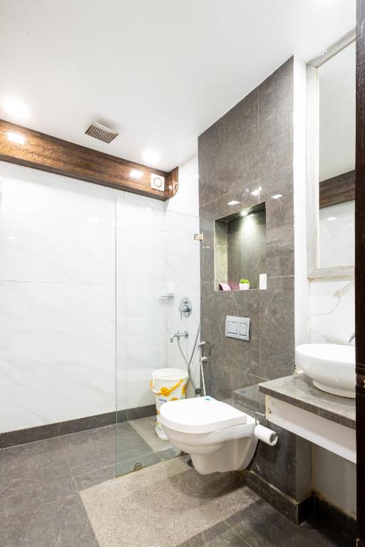 Koupelna v ubytování Hotel Red Castle - Karol Bagh - Where luxury meets comfort