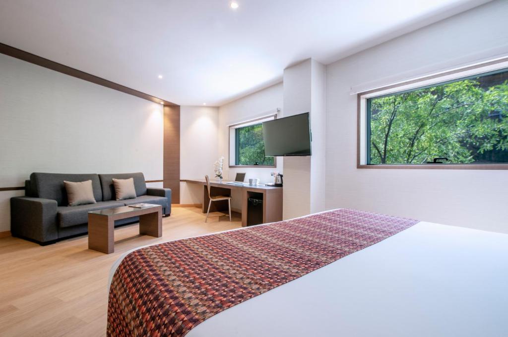 Hotel Granada by Pierre & Vacances - Resim 31