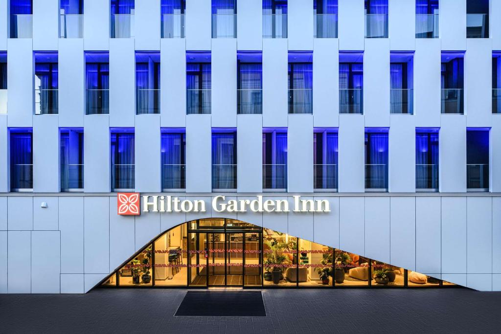 Hilton Garden Inn Debrecen City Center - Resim 1