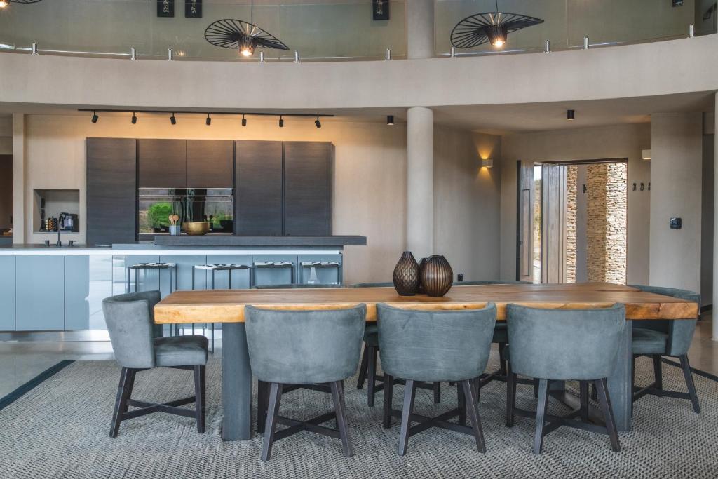 Elephant Point - Executive Four-Bedroom Villa 31/32