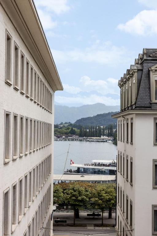 Hotel Luzernerhof - Resim 6