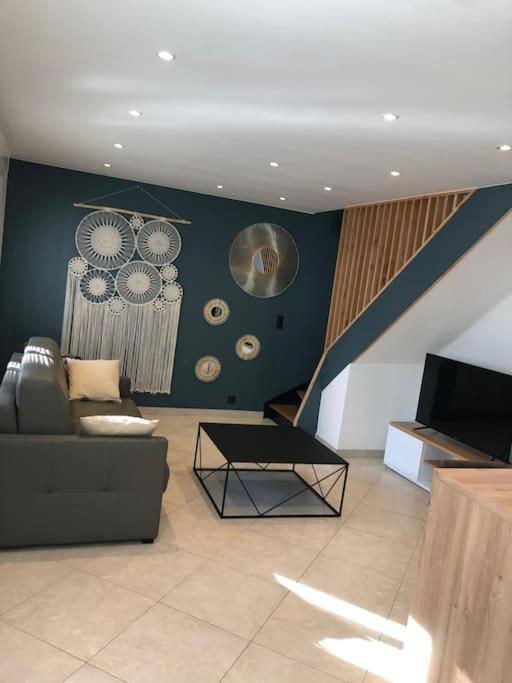 Et tv og/eller underholdning på Etaples maison de ville , maison de pêcheur