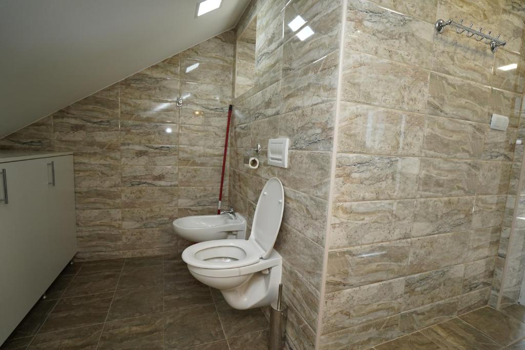 Koupelna v ubytování Apartmani Vujović